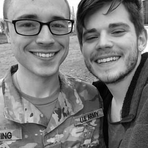 Meet your Posher, Guy